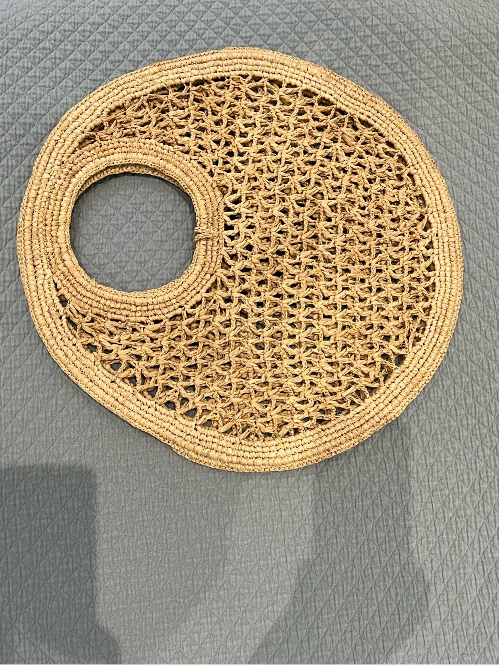 Jacquemus Spiaggia small round bag - Picture 3 of 9
